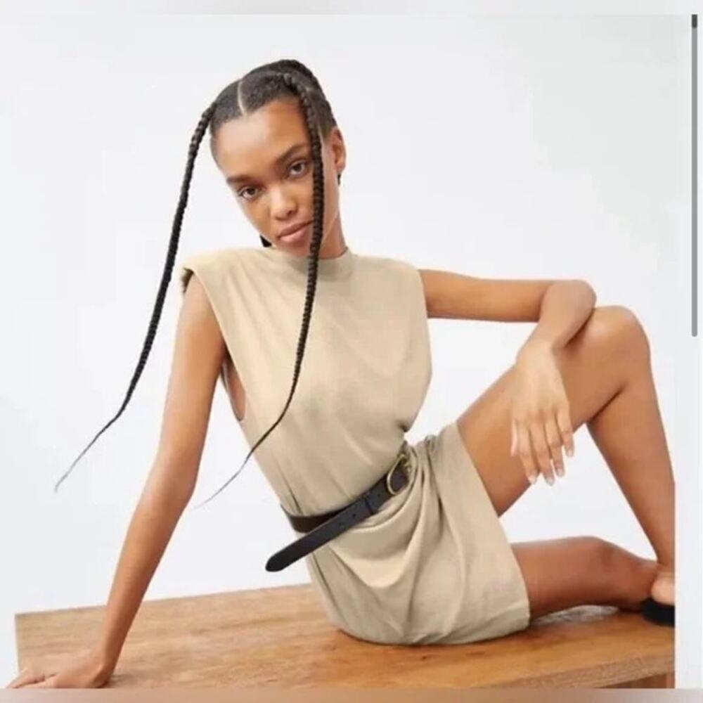 ARITZIA Babaton Shoulder Pad Cotton Mini Dress Olive Beige Size Small Minimalist - Picture 2 of 8